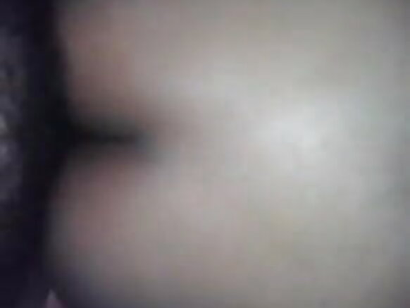 கழுதை நக்கும்
