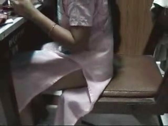 தேசி பங்களா ஜிஎஃப் ஷோ பிஎஃப் இந்தி கவர்ச்சியான இமேஜ் மூவி ஹவுஸ் பிடிப்பு