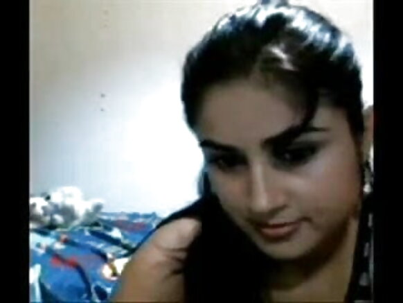 தேசி உடன் தேசி கவர்ச்சியான படம்
