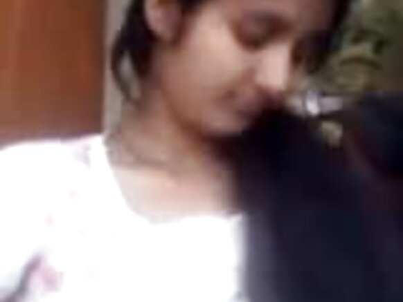 என் காதலி நம்பமுடியாத மொபைல் உடலைக் கொடுக்கிறார் .... 0003