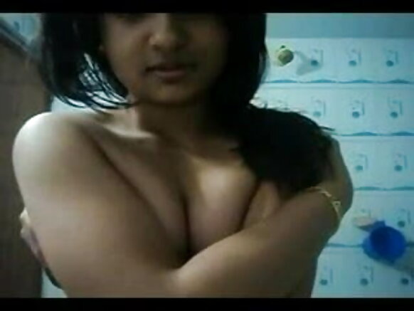 தேசி பெங்காலி கவர்ச்சியான படம்