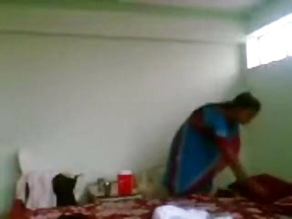 முற்றிலும் ஹாலிவுட் கவர்ச்சியான வீடியோ உண்மையான திரைப்படம் .. சுடாய் பணிப்பெண் பணிப்பெண் இந்தியா