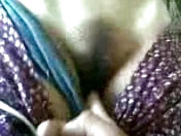 இளம் இந்திய கவர்ச்சியான வீடியோ பொதுவான மூவி டிட்ஸ் லிக்
