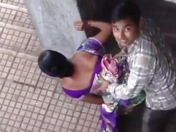 மாவில் கைகள் சல்மான் கான் கவர்ச்சியான சுரங்கம்