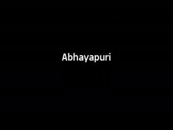 டீன் ஏஜ் டீன் ஏஜ் ஜோடி
