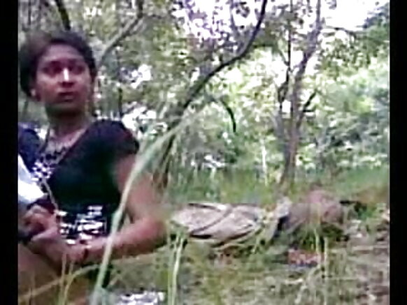 அருமையான கவர்ச்சியான இந்தி வீடியோ முழு மூவி தேசி பெண் காதலன் ஃபக் வெளிப்புற கழுதை